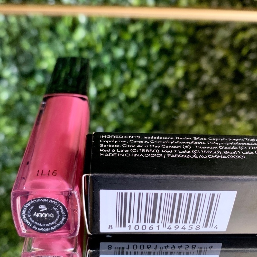 V Kosmetik Liquid Velvet Lipstick in Bubbly | NEW | Matte - Picture 5 of 6